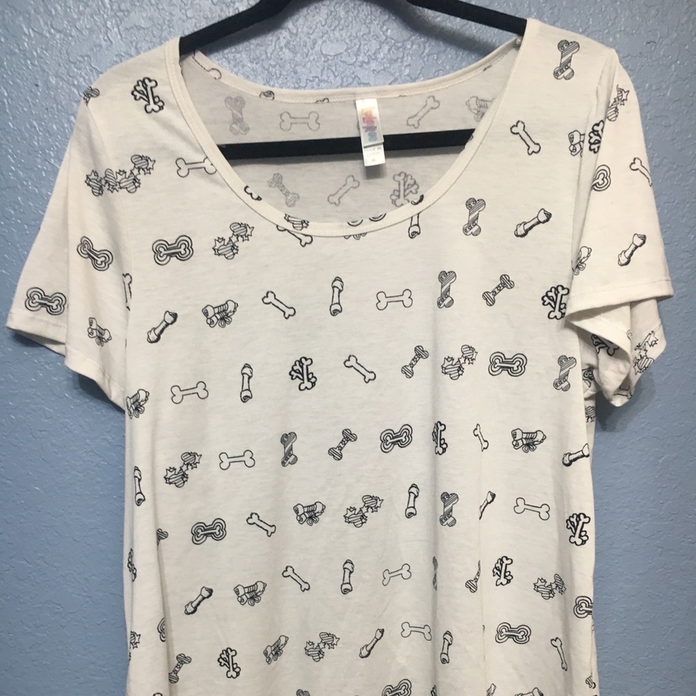 Lularoe Classic T - Size XL